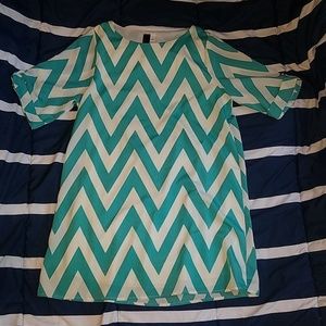 LAST CHANCE - Teal & Cream Chevron Shift Dress